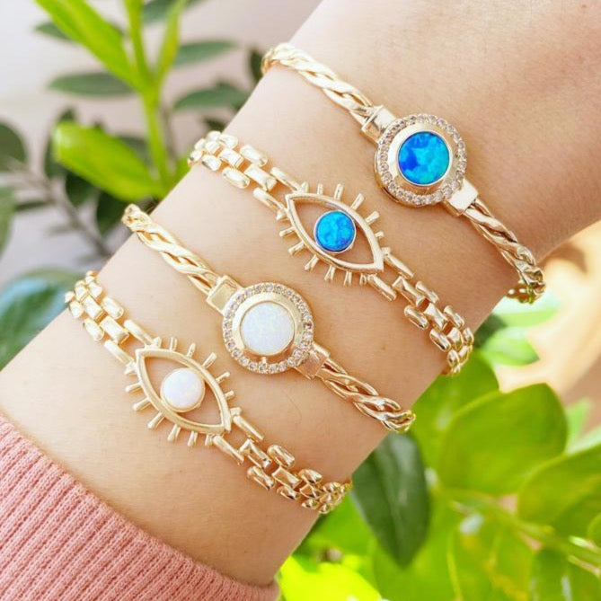 Amazon.com: Obmyec Boho Sequins Finger Bracelets Gold Disc Ring Hand Chain  Slave Hand Accessories for Women and Girls: Clothing, Shoes & Jewelry